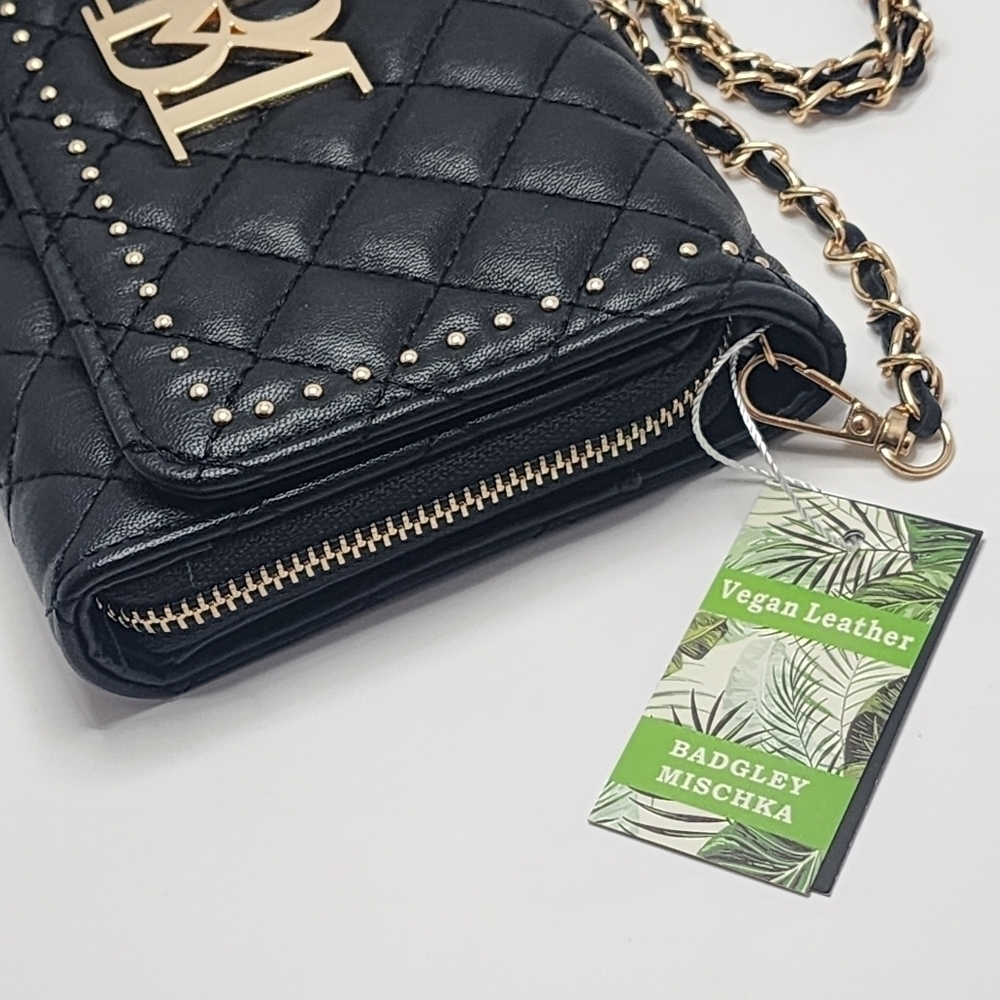Badgley Mischka Quilted Crossbody Wallet - Picture 2 of 10